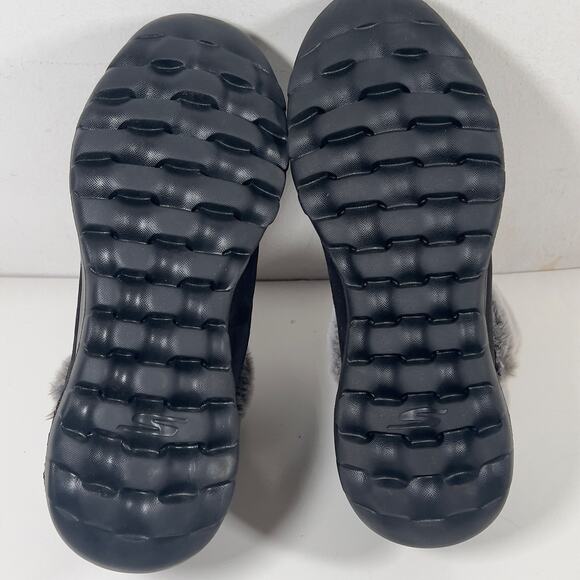 Skechers On the Go Joy Gen 5 GOGA Mat Air Cooled Faux Fur Blk Ankle Boots Wom 10 - Picture 2 of 13
